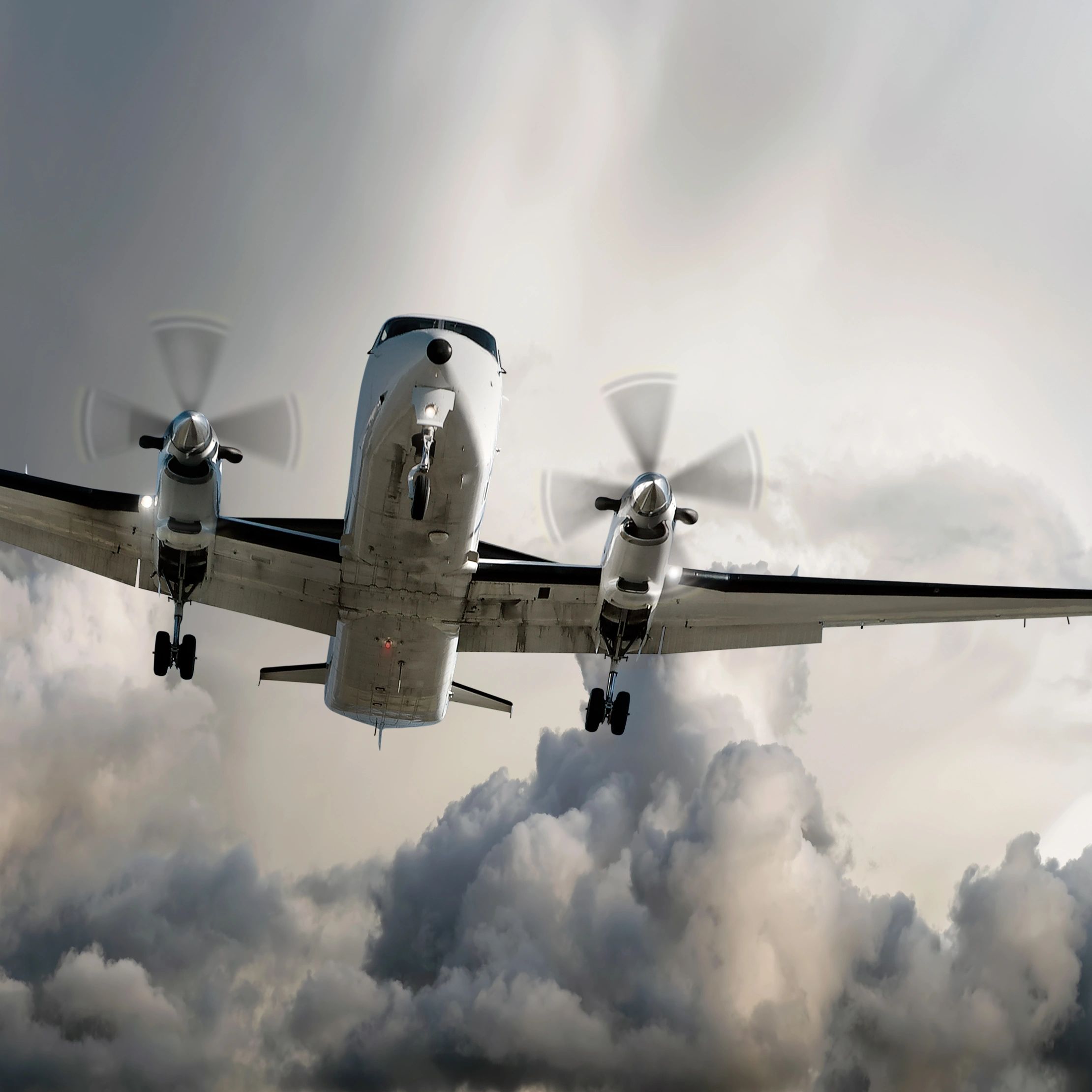 Prop Blur Mastery: The Right Shutter Speed for Propeller Aircraft