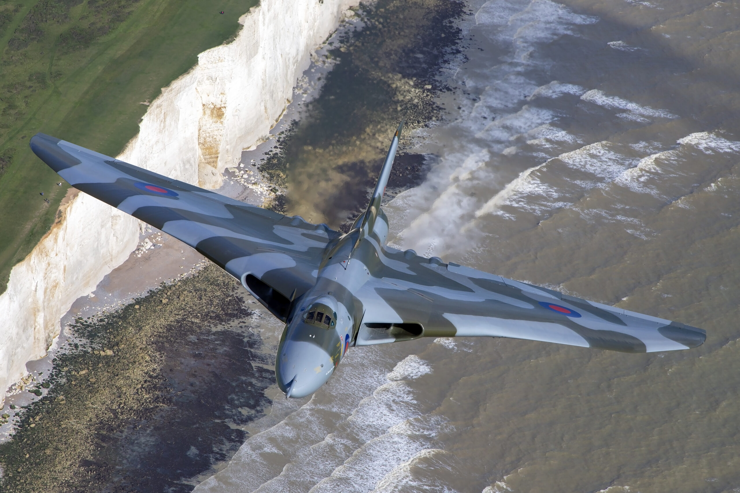 Avro Vulcan: The Cold War Delta Bomber