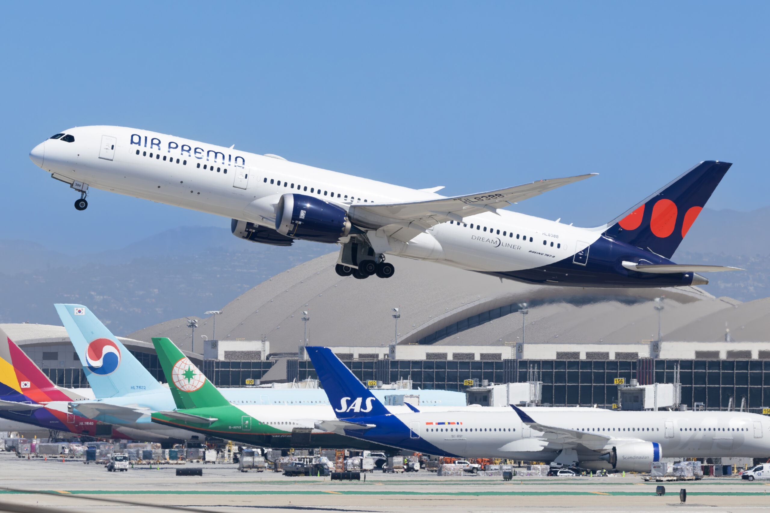 Air Premia Boeing 787-9 HL8388