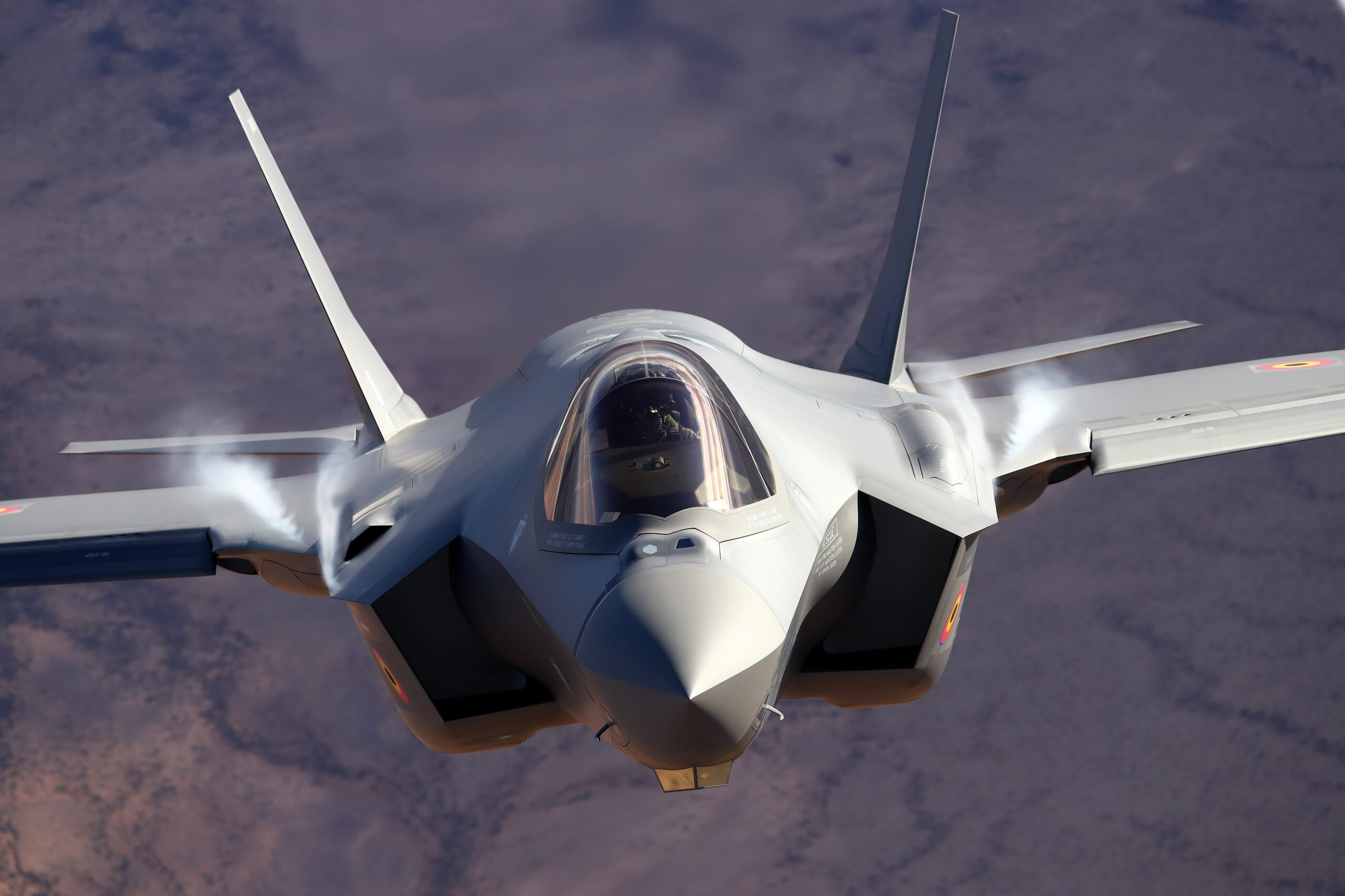 Lockheed Martin F-35 Lightning II: The Stealth Generation