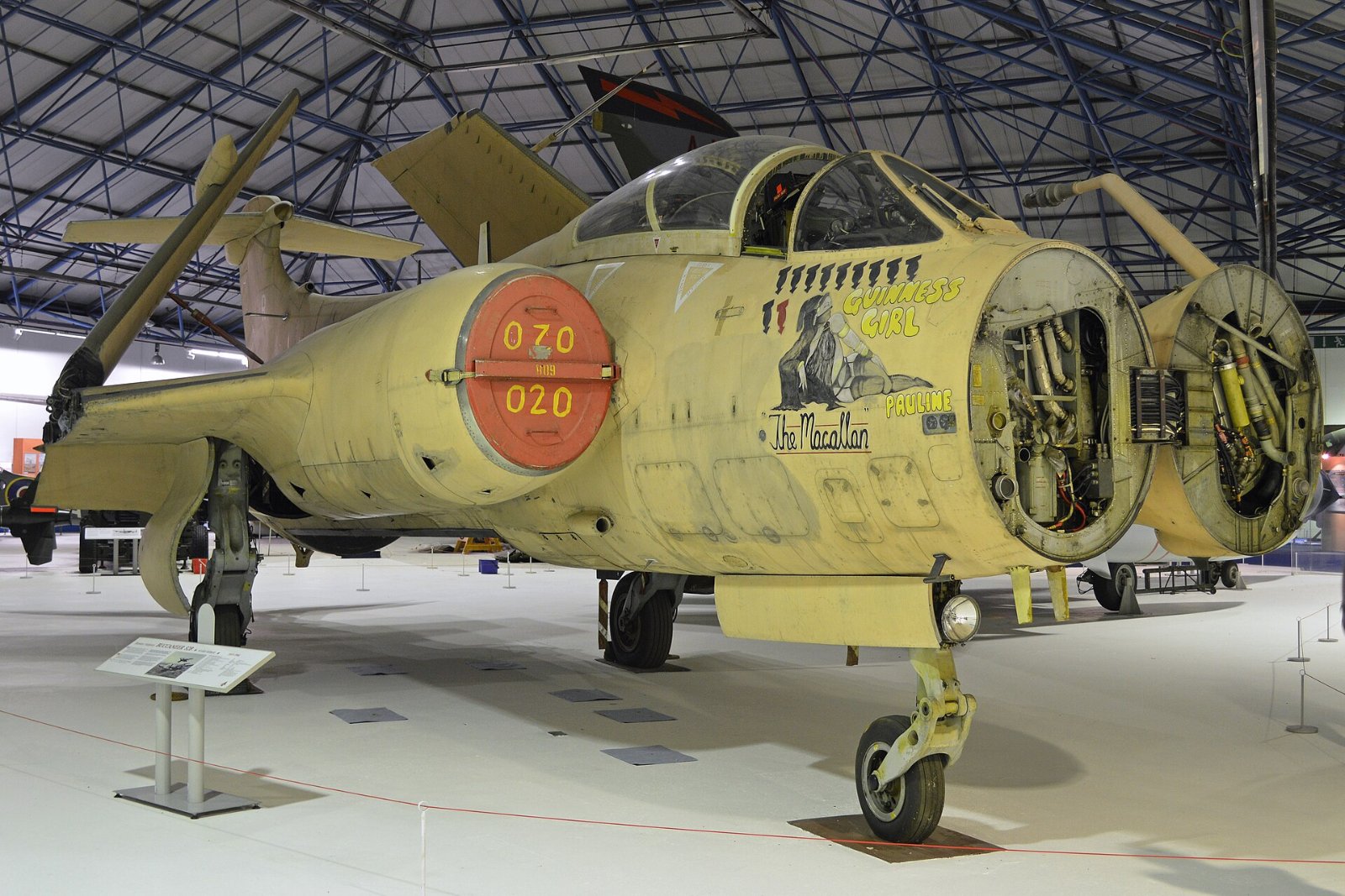 Buccaneer XW547 in Gulf War markings