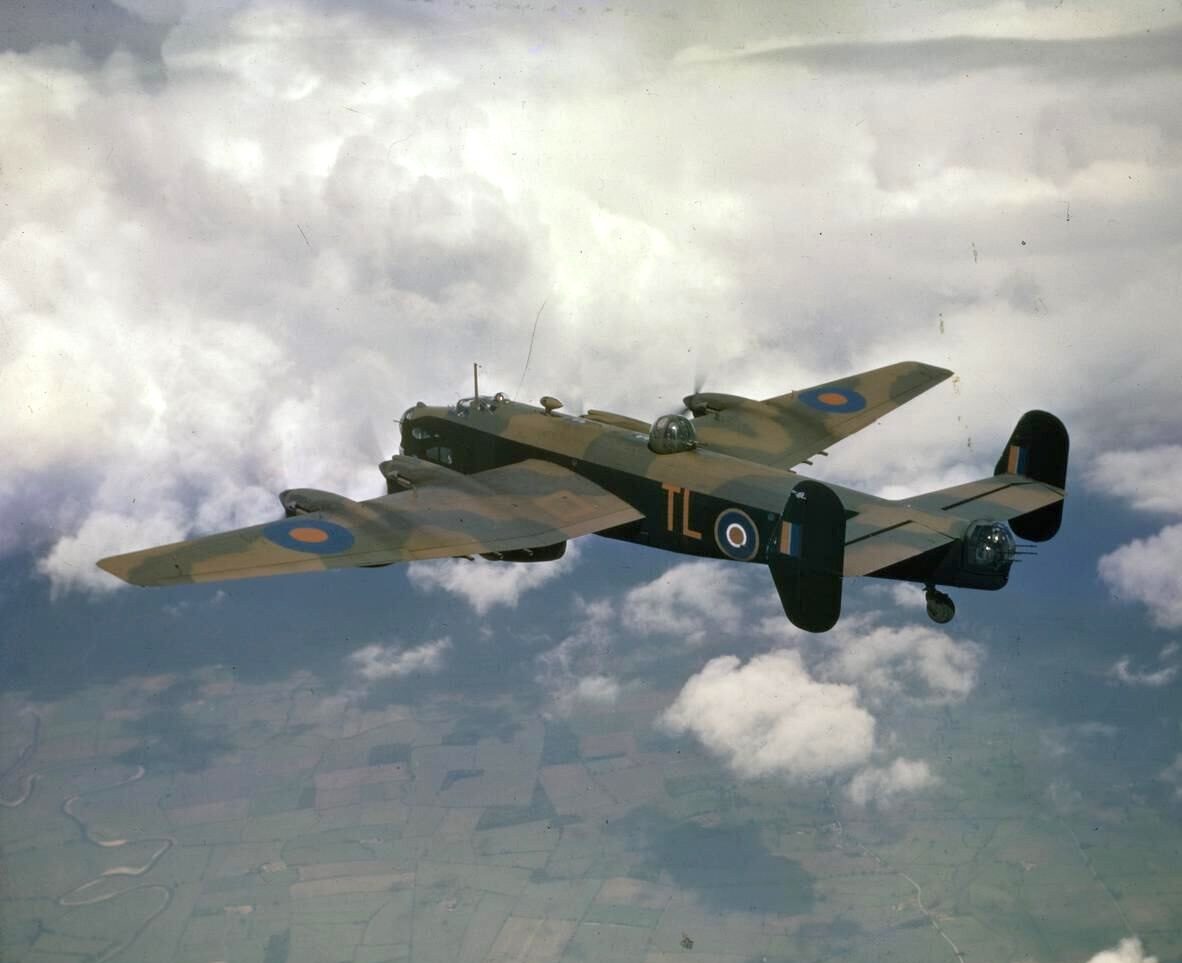 Handley Page Halifax Mk II of No. 35 Squadron RAF in flight, circa 1942